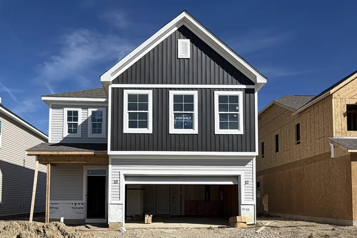 1037 Dawsons Drive, Hebron, OH 43025 - #1