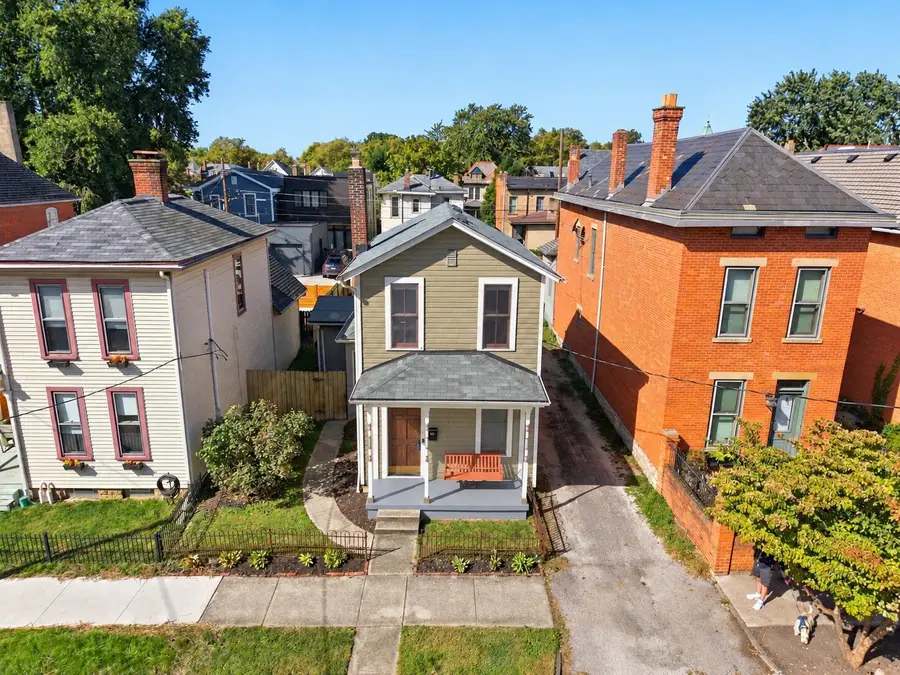 965 Hunter Avenue, Columbus, OH 43201 - #2