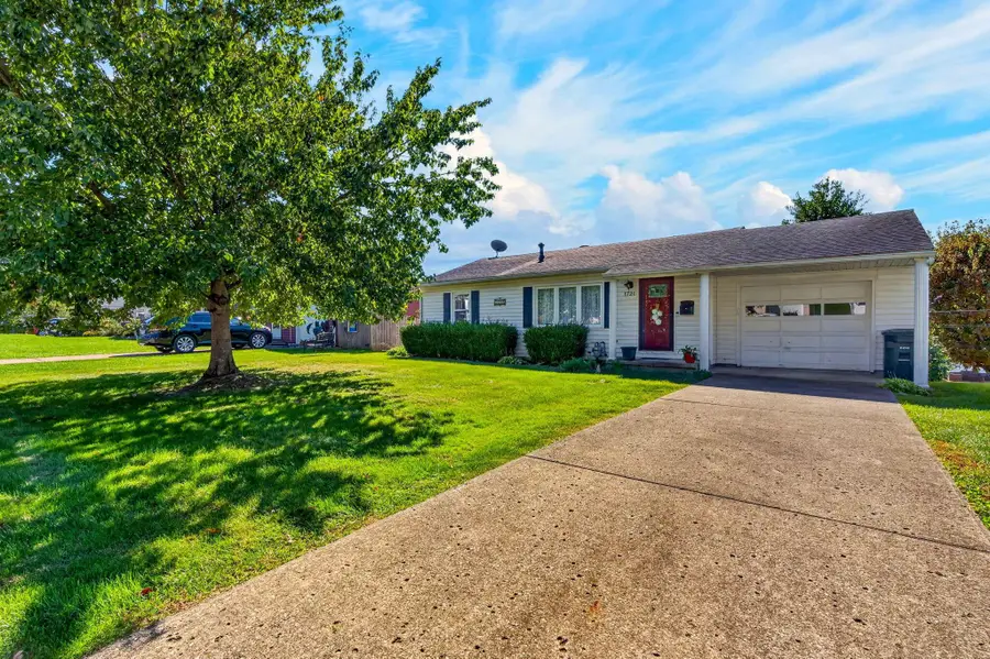 1721 Glenmar Drive, Lancaster, OH 43130 - #2