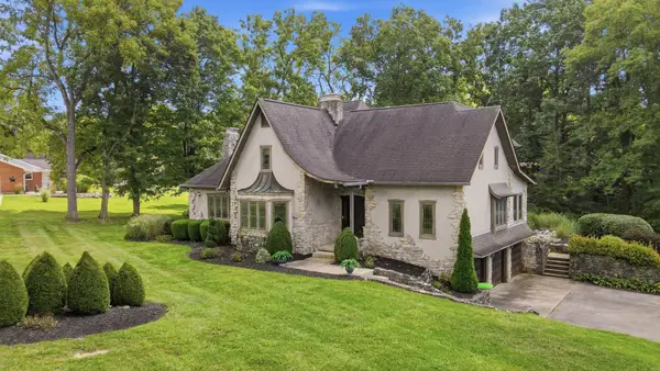609 Aberfelda Drive, Springfield, OH 45504