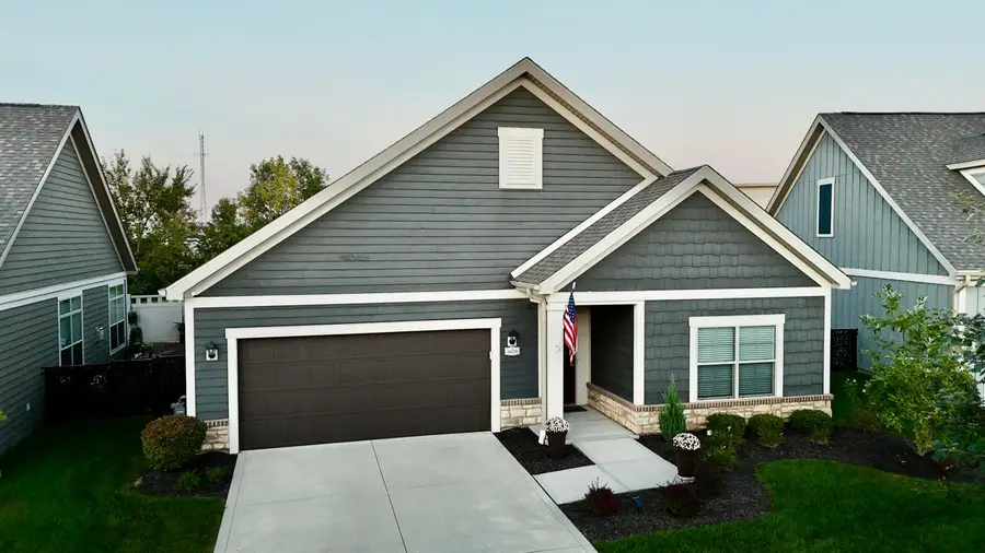 3670 Backstretch Way, Grove City, OH 43123 - #2