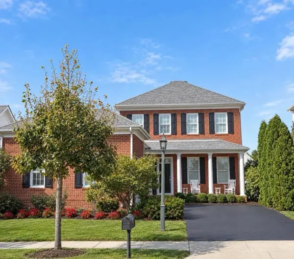 7835 Straits Lane, New Albany, OH 43054