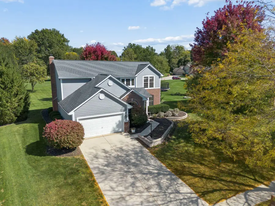8240 Chateau Lane, Westerville, OH 43082 - #3