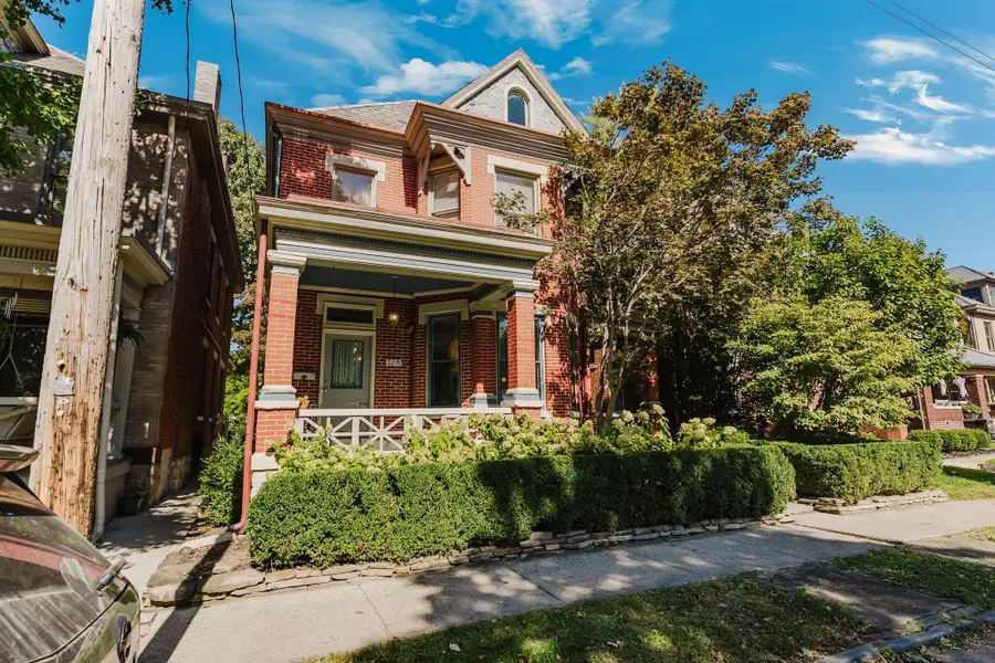 128 W 2nd Avenue, Columbus, OH 43201 - #2