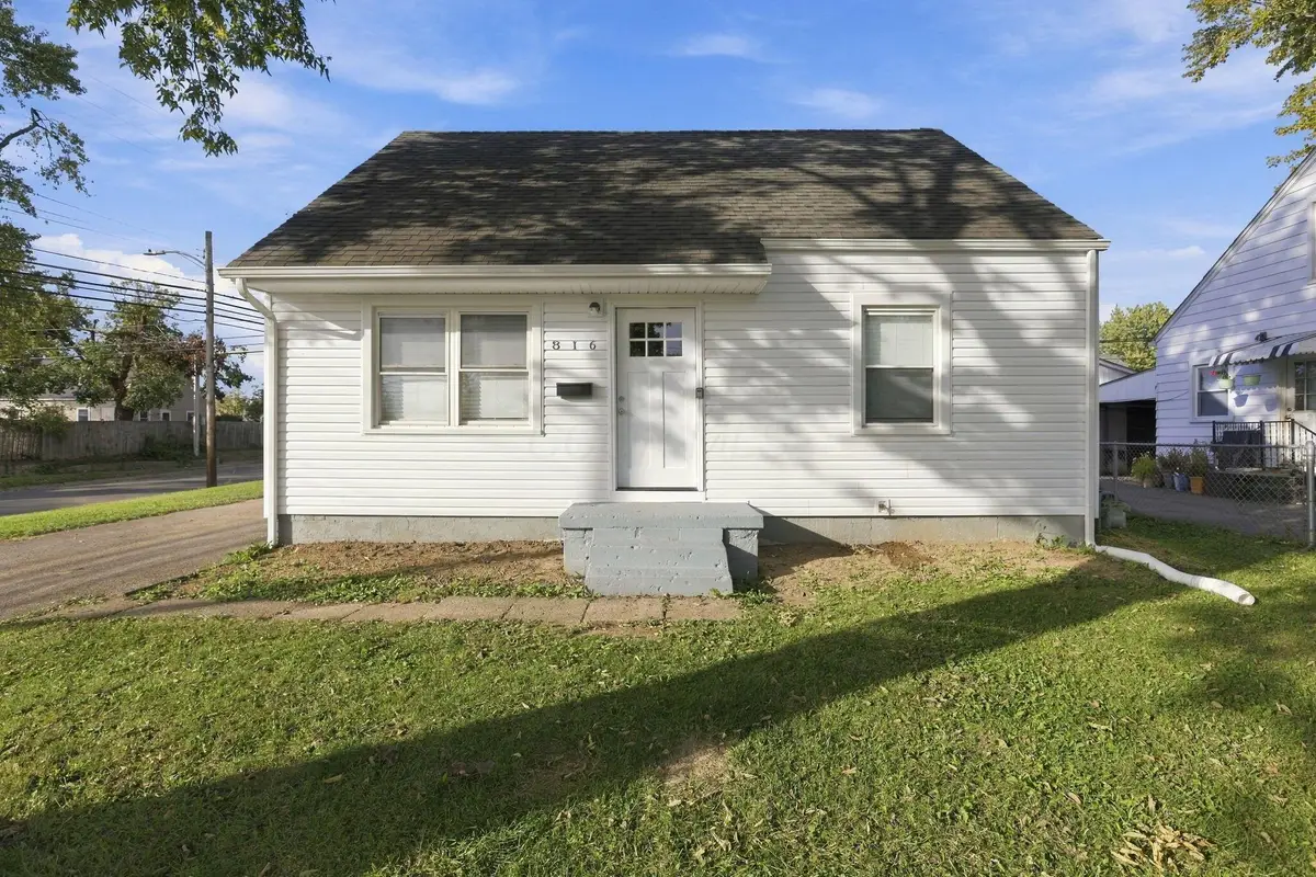 816 Wainwright Drive, Columbus, OH 43224 - #1