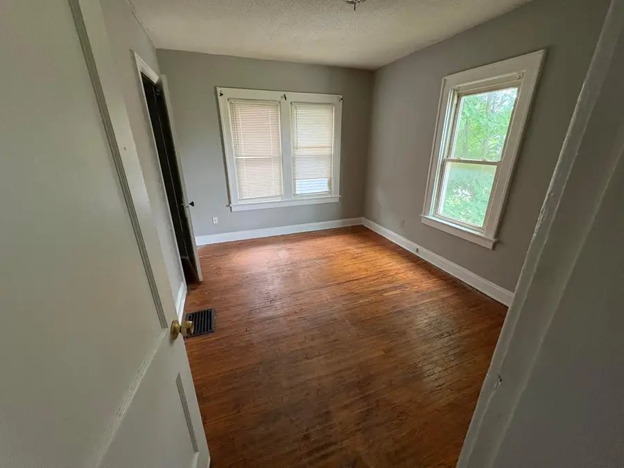 1673 Cleveland Avenue, Columbus, OH 43211 - #2