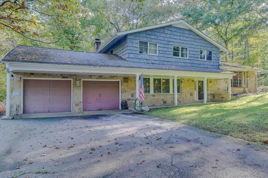 9408 Robinhood Circle, Westerville, OH 43082 - #2