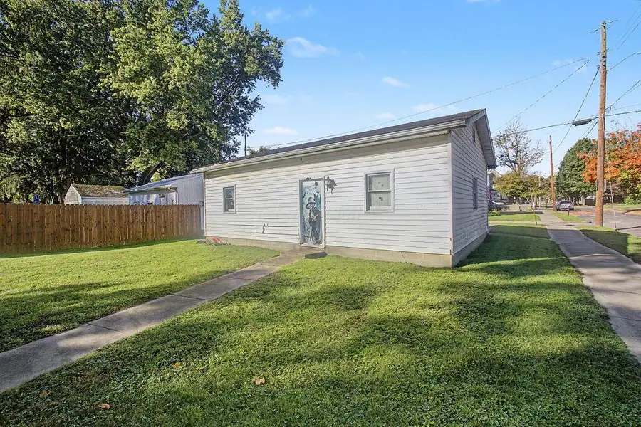 213 N Division Street, Mount Vernon, OH 43050 - #2