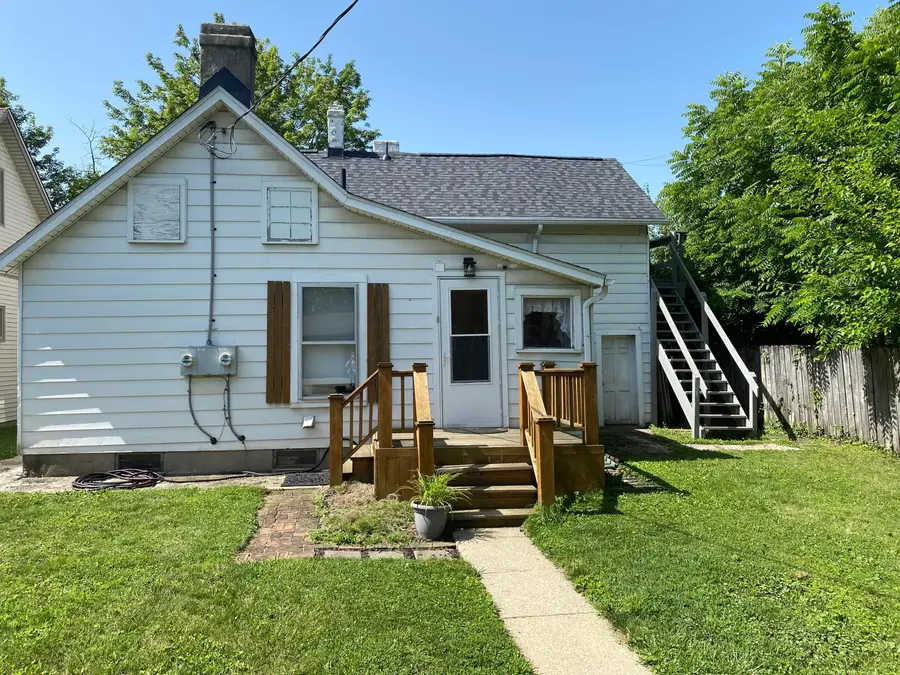 281 E Central Avenue, Delaware, OH 43015 - #2