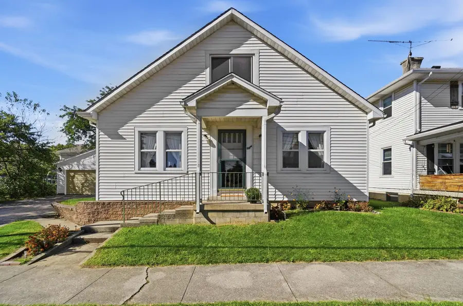 8 E Jamestown Street, South Charleston, OH 45368 - #3