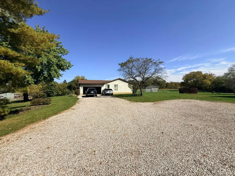 7083 State Route 188, Circleville, OH 43113 - #3