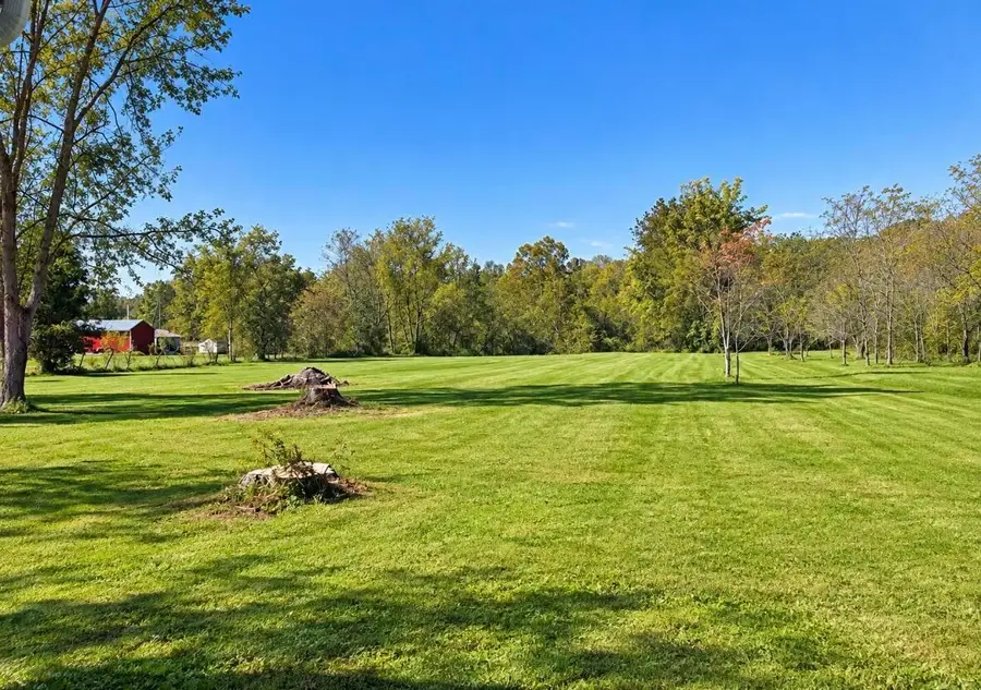 4015 Roseville Road, Zanesville, OH 43701 - #2