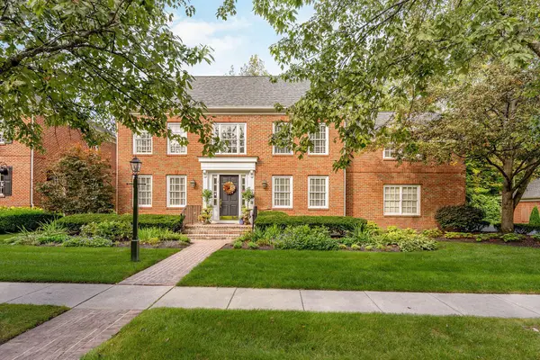 4193 Sudbrook Square W, New Albany, OH 43054