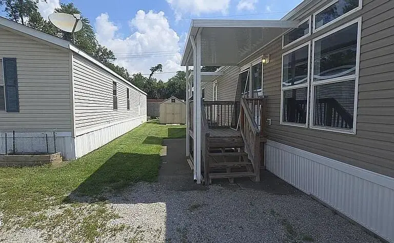 8910 E Main Street, Reynoldsburg, OH 43068 - #1