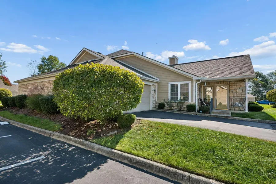 1327 Allington Lane, Columbus, OH 43240 - #3