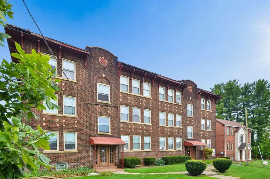725 Bryson Street, Youngstown, OH 44502 - #2