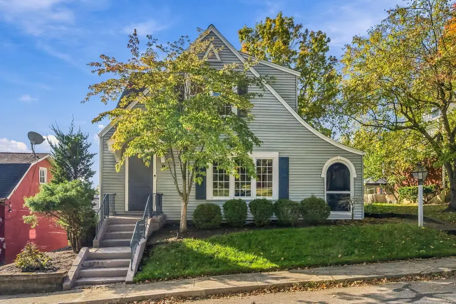 9 Woodland Avenue, Delaware, OH 43015 - #2