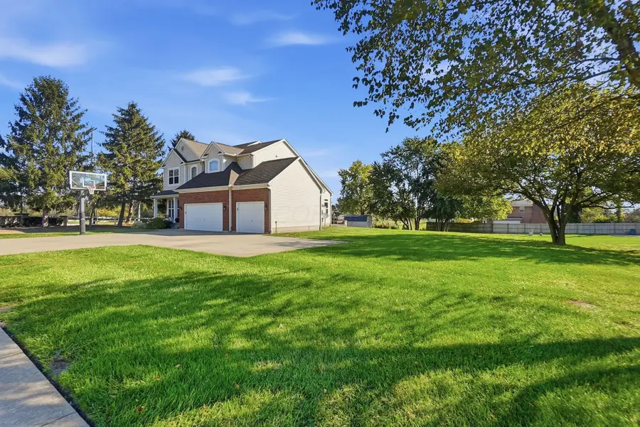5264 Meadow Grove Drive, Grove City, OH 43123 - #3