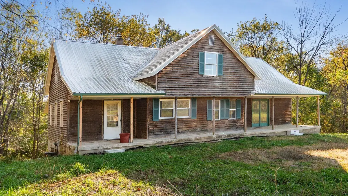 26377 Tarlton Adelphi Road, Laurelville, OH 43135 - #1