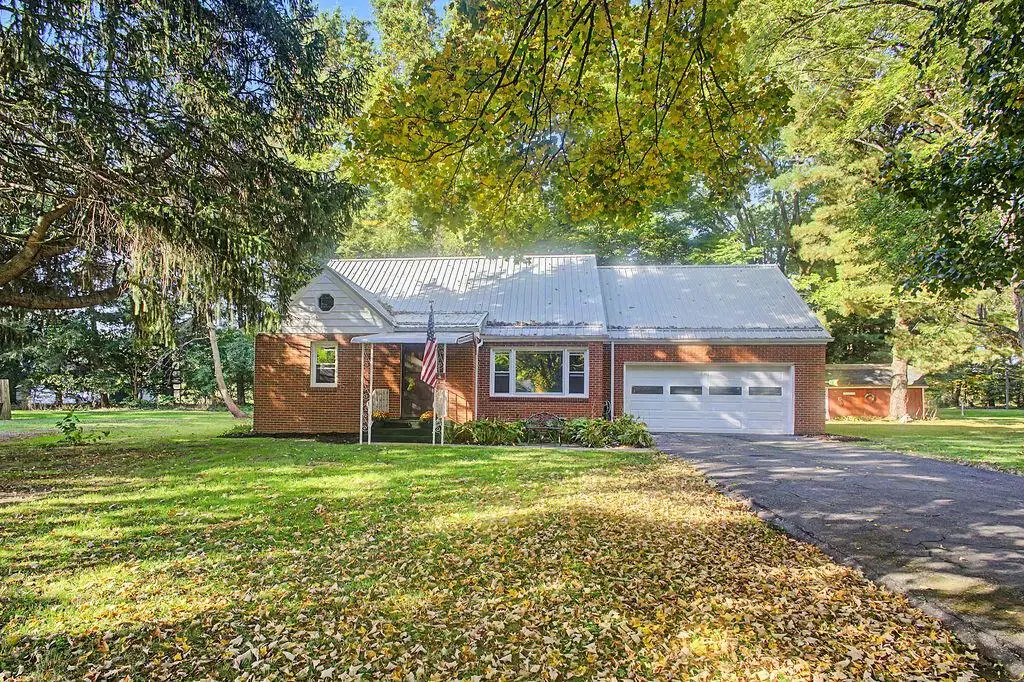83 Mount Vernon Avenue, Fredericktown, OH 43019 - #1