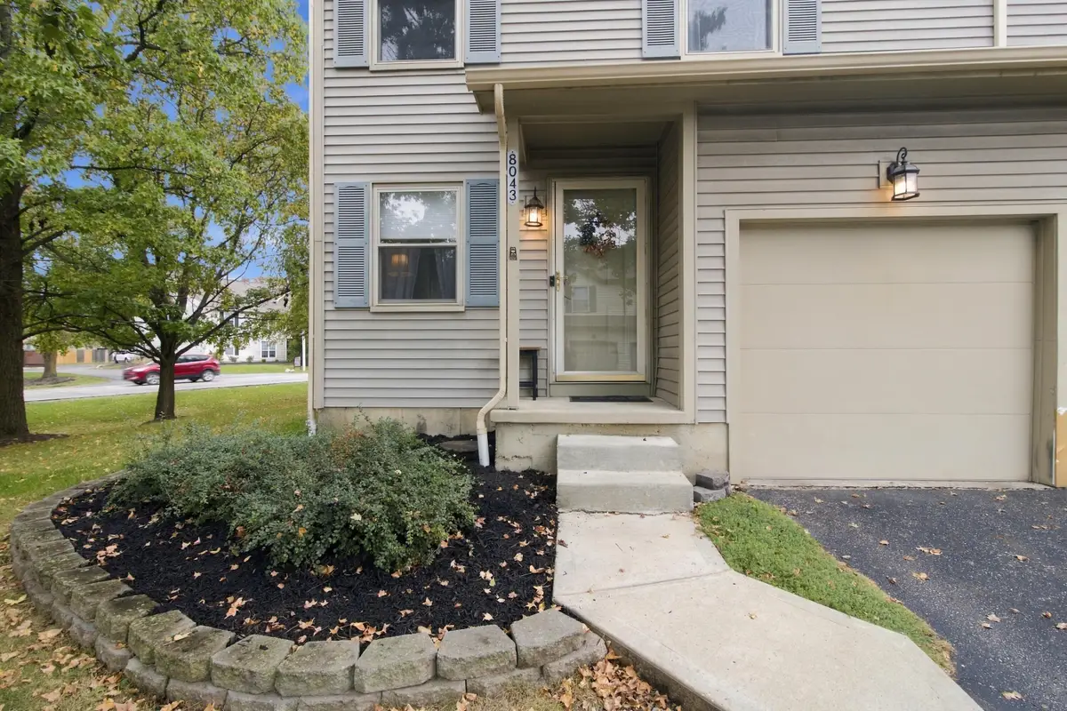8043 Worthington Lake Drive, Westerville, OH 43081 - #1