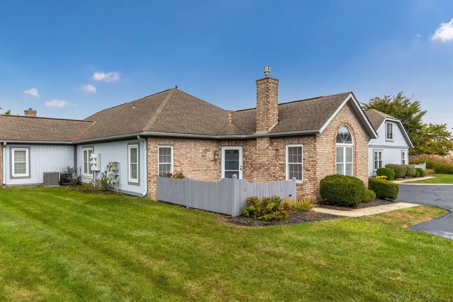 3823 Mill Stream Drive, Hilliard, OH 43026 - #2