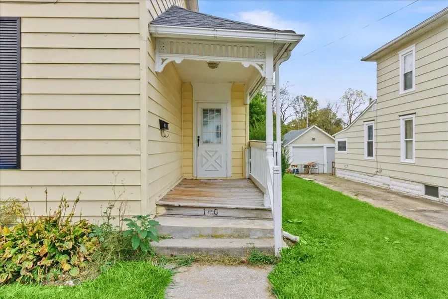 140 N Stanley Street, Bellefontaine, OH 43311 - #3