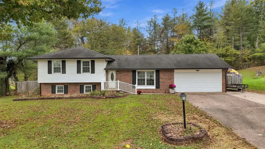 550 Jay Drive, Gallipolis, OH 45631 - #2
