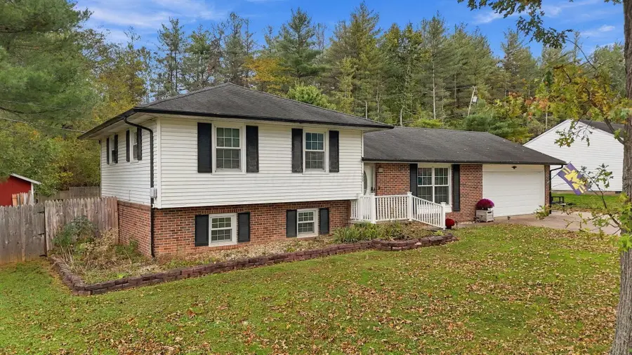 550 Jay Drive, Gallipolis, OH 45631 - #3