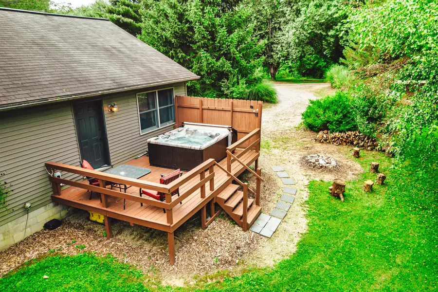 16372 Kreashbaum Road, Rockbridge, OH 43149 - #3