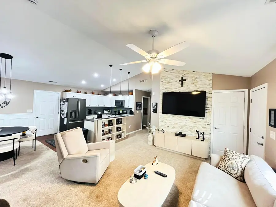 245 Wildwood Court, Heath, OH 43056 - #3