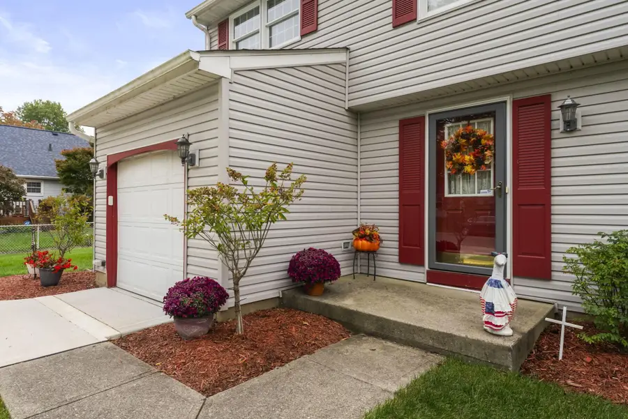 8025 Bunyan Drive, Reynoldsburg, OH 43068 - #2