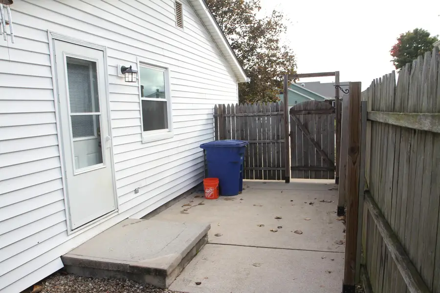 579 Executive Boulevard, Delaware, OH 43015 - #2