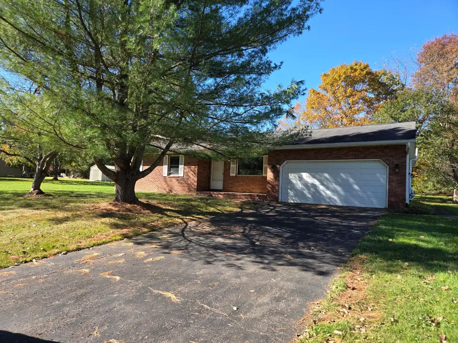 58 Knoll Drive, Granville, OH 43023 - #3