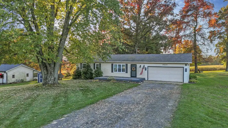 14227 Nelson Drive, Mount Vernon, OH 43050 - #2