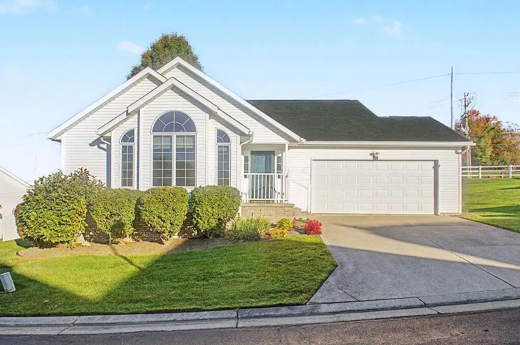 17 Waters Edge Drive, Mount Vernon, OH 43050 - #1