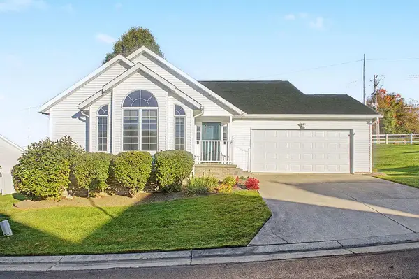 17 Waters Edge Drive, Mount Vernon, OH 43050