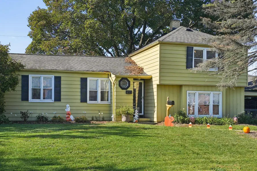 4211 Patzer Avenue, Grove City, OH 43123 - #2