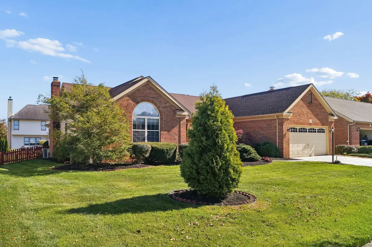 4646 Hunting Creek Drive, Grove City, OH 43123 - #1