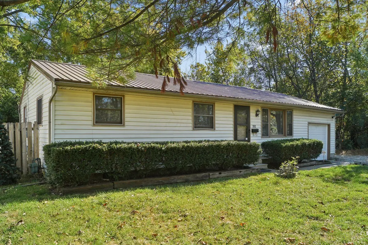 202 N Southampton Avenue, Columbus, OH 43204 - #1
