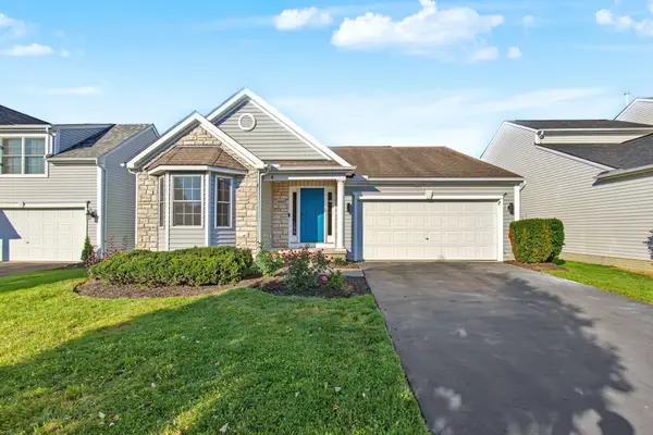 8833 Meadow Grass Lane, Lewis Center, OH 43035