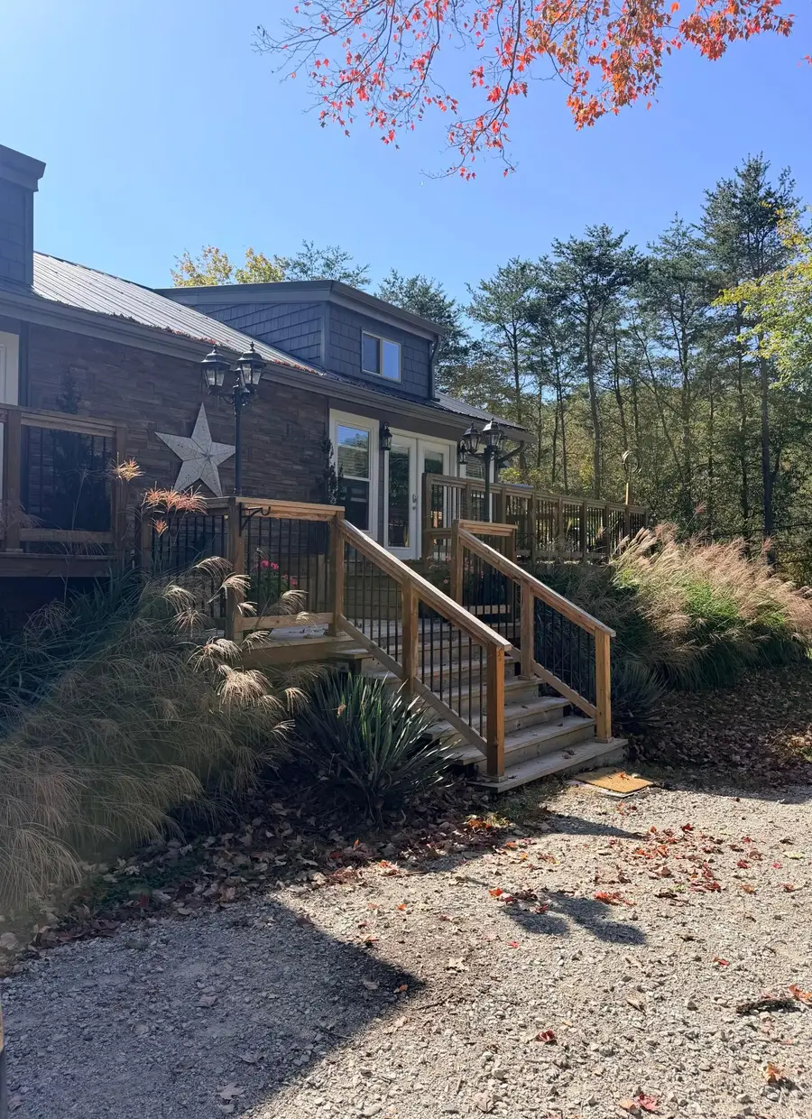 901 Kato Court, Sugar Grove, OH 43155 - #3