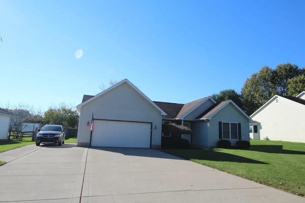 70 Zellers Lane Sw, Etna, OH 43062 - #1