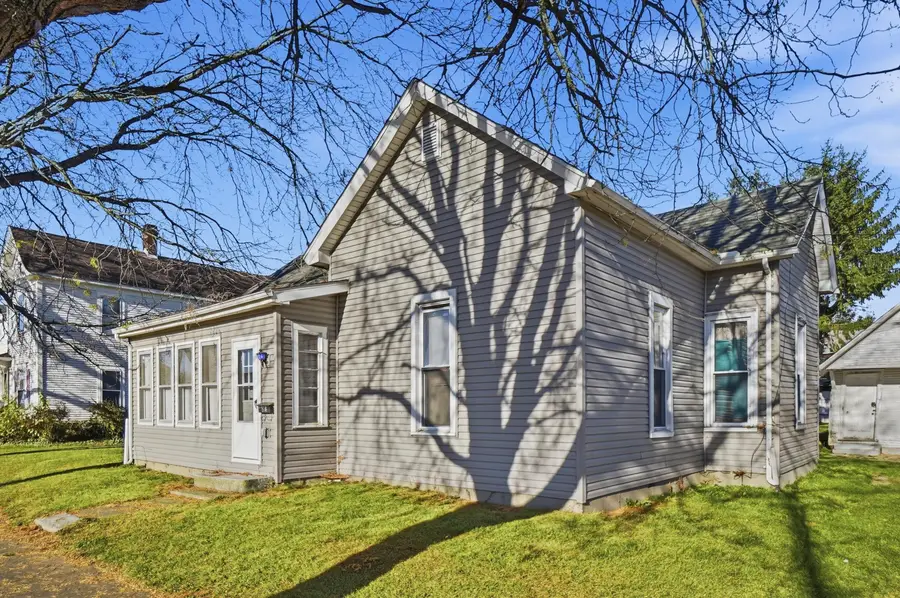 814 E Market Street, Washington Court House, OH 43160 - #3