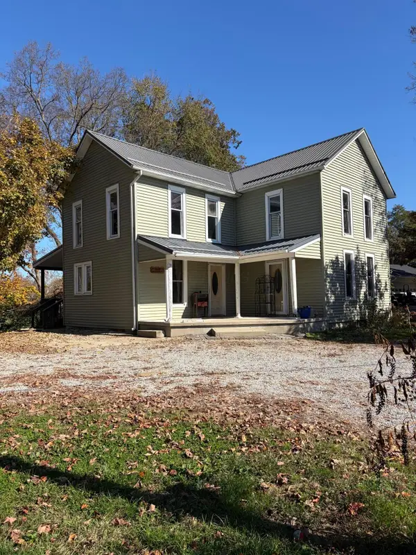 23515 Coshocton Road, Howard, OH 43028