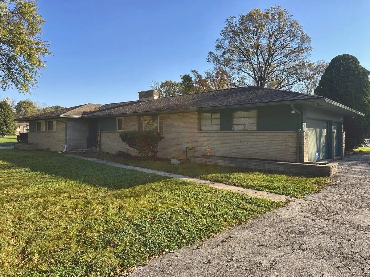 3100 Willow Springs Drive, Columbus, OH 43219 - #1