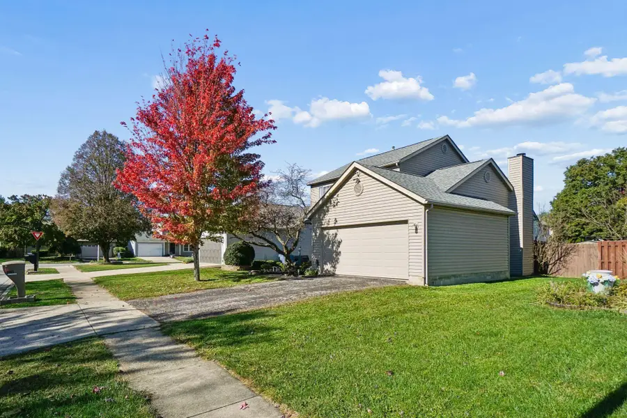 5962 Buechler Bend, Columbus, OH 43228 - #2
