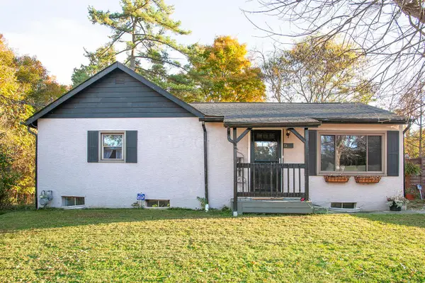 131 W Mohawk Drive, Powell, OH 43065