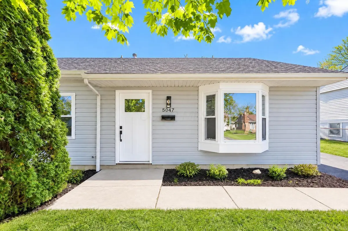 5047 Drivemere Road, Hilliard, OH 43026 - #1