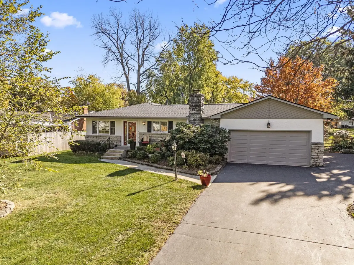 3729 Darbyshire Drive, Hilliard, OH 43026 - #1